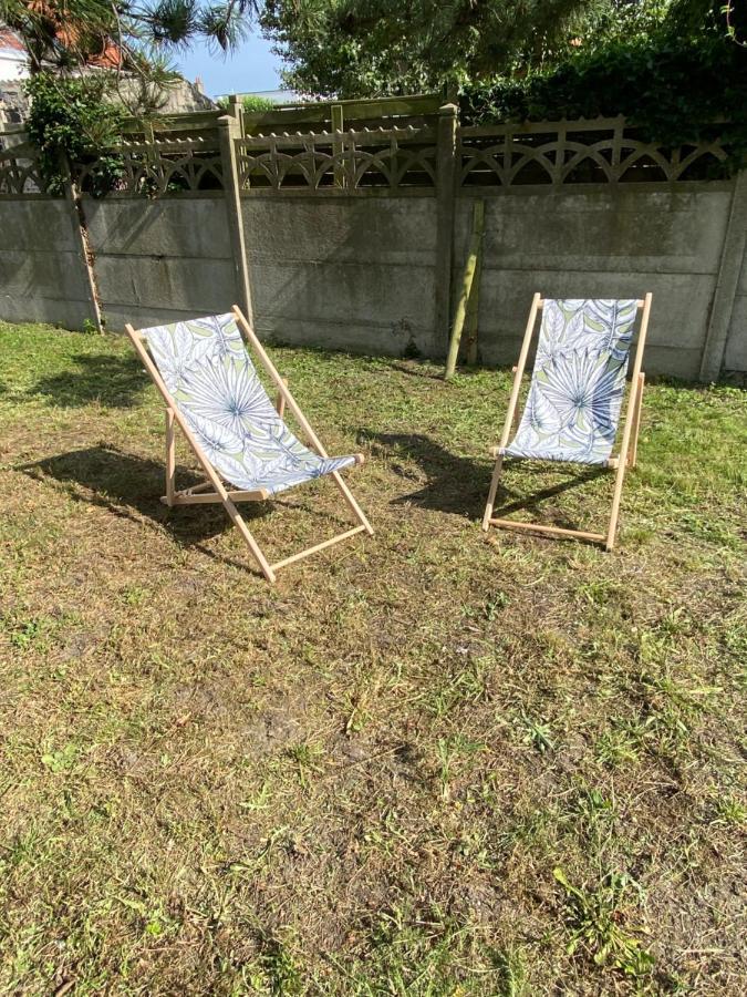 Le Presbytere Des Baraques A Bleriot-Plage - Apt 3 Sangatte Dış mekan fotoğraf